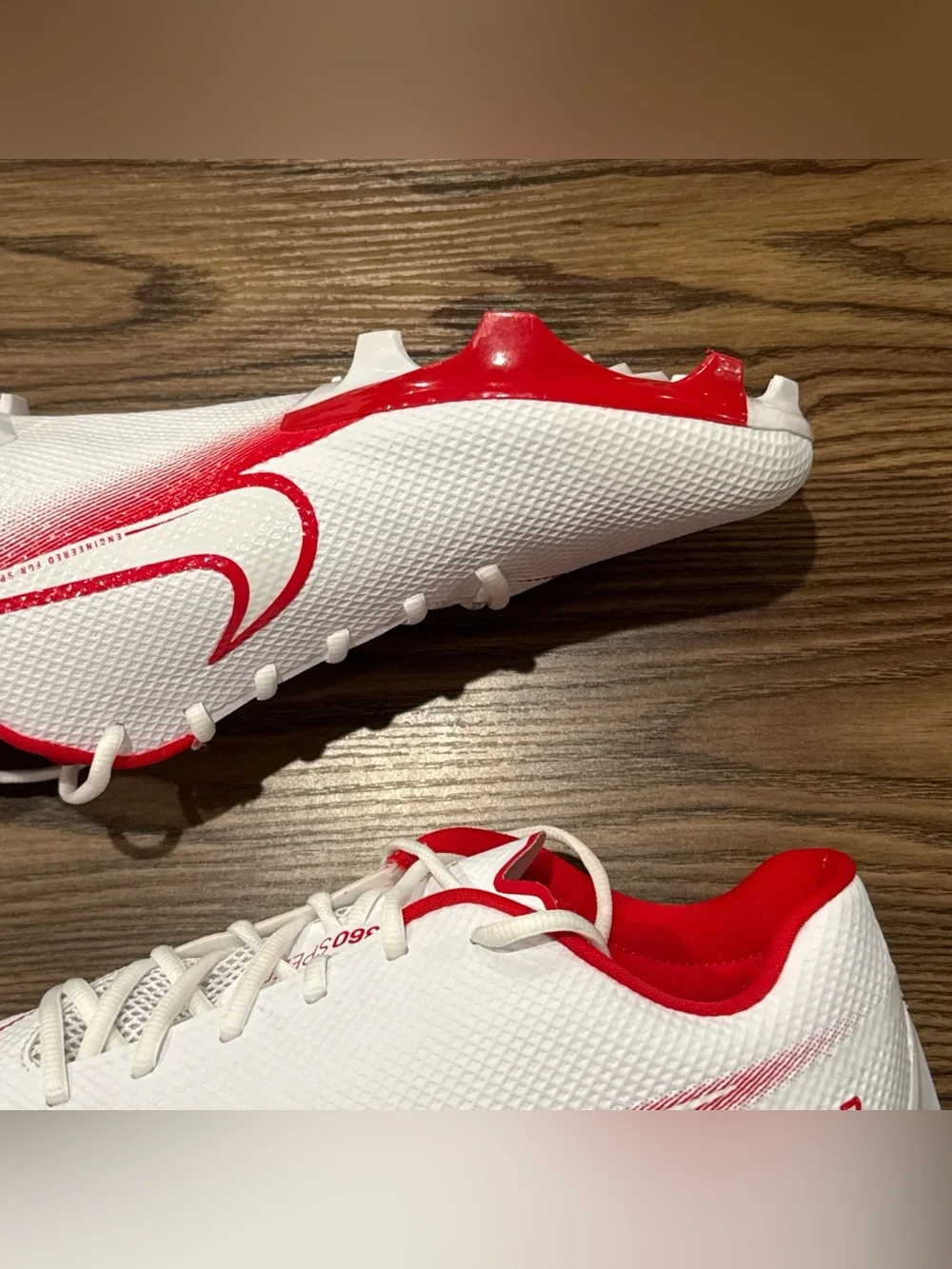 Size 13.5 Nike Vapor Edge Speed 360 White/Red Football Cleats CD0082-102 NEW